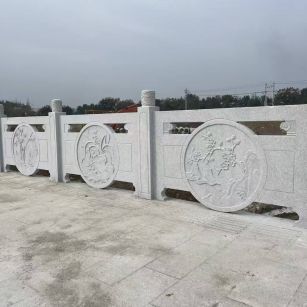 海口芝麻白河道栏杆 石材栏杆