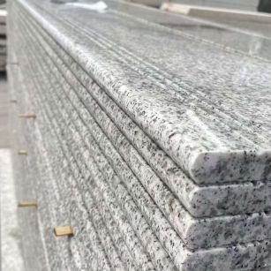 海口芝麻白楼梯踏步 花岗岩楼梯板材
