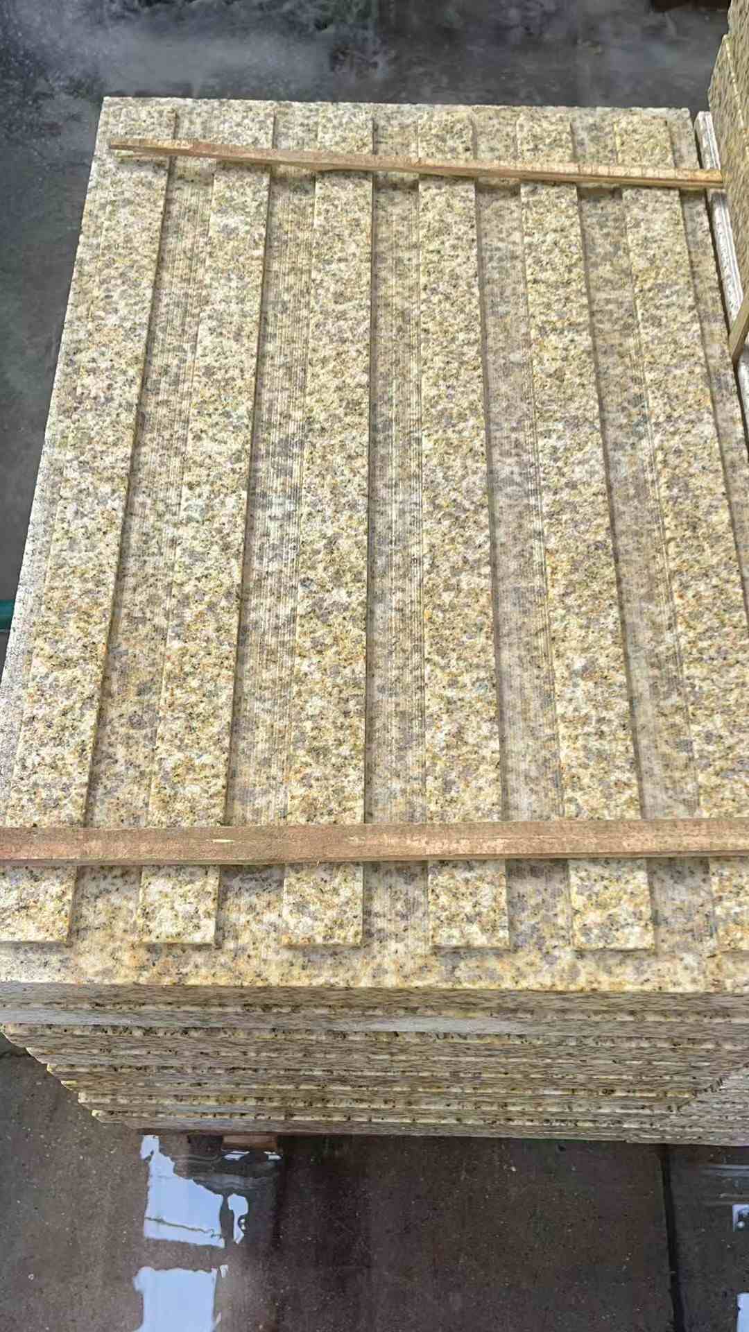 海口黄金麻盲道 石材盲道