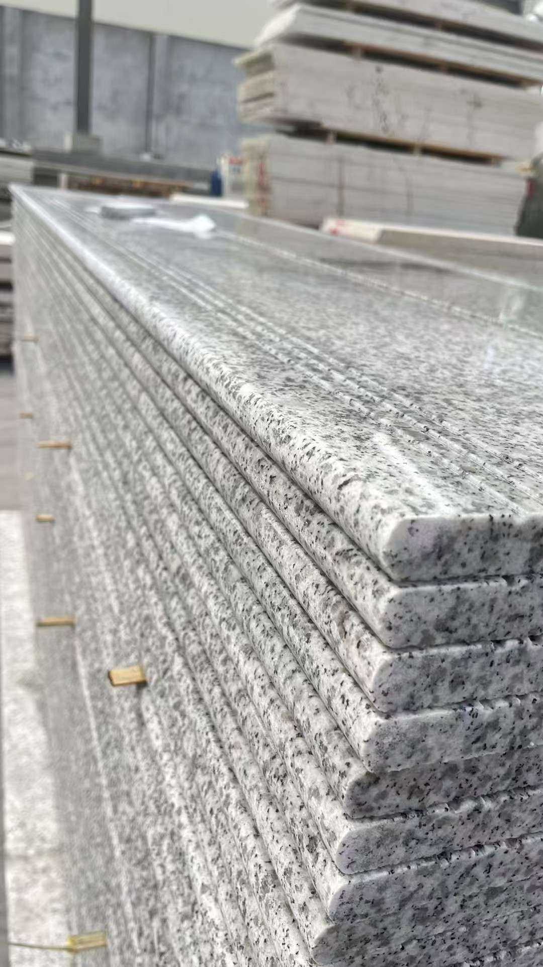 海口芝麻白楼梯踏步 花岗岩楼梯板材
