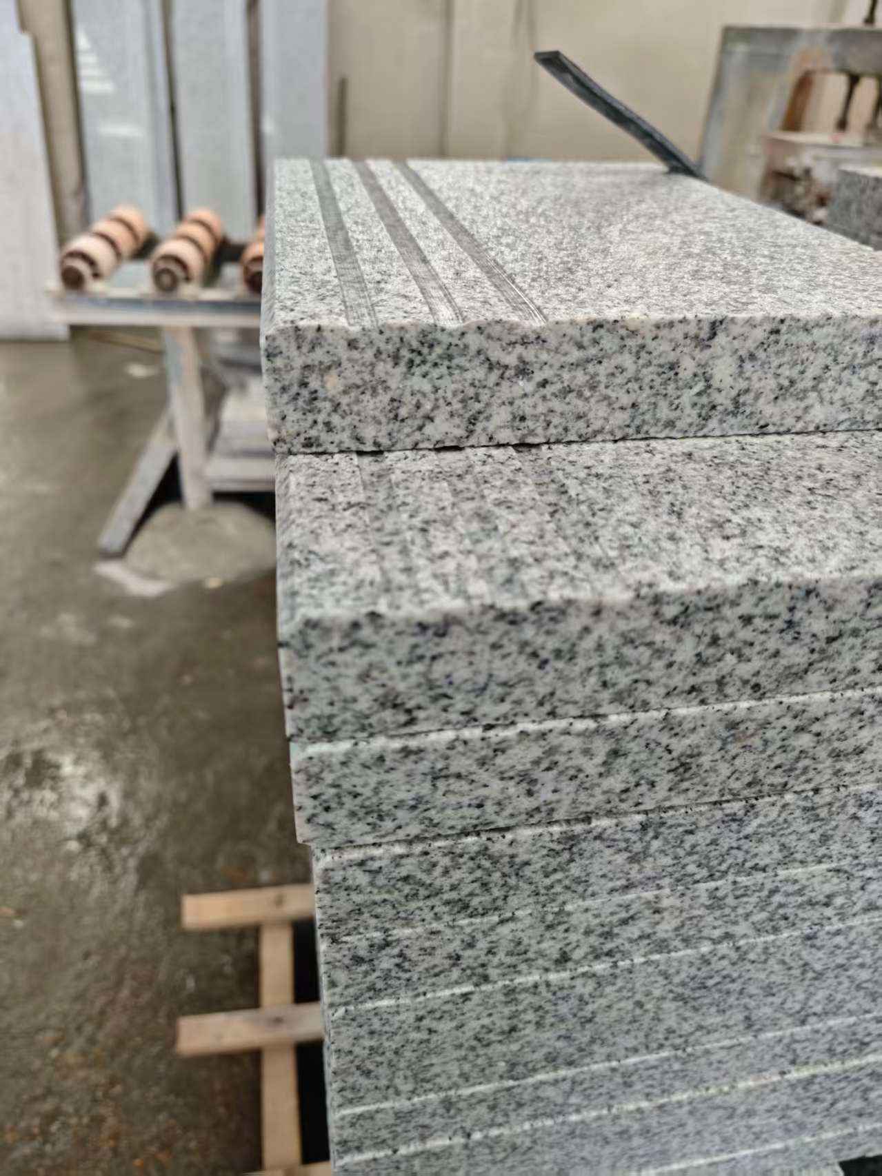 海口芝麻白楼梯踏步