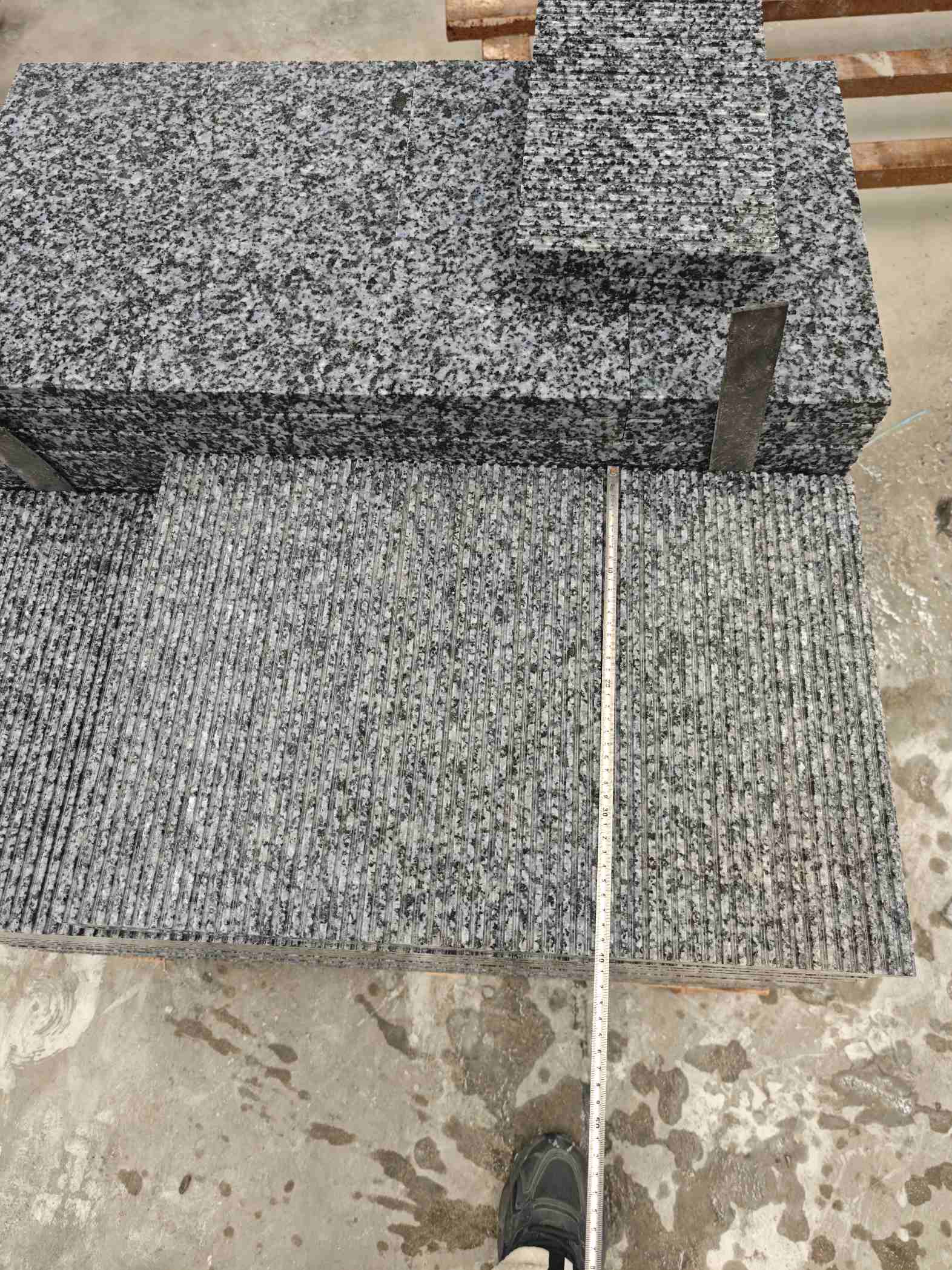 海口芝麻黑拉丝面